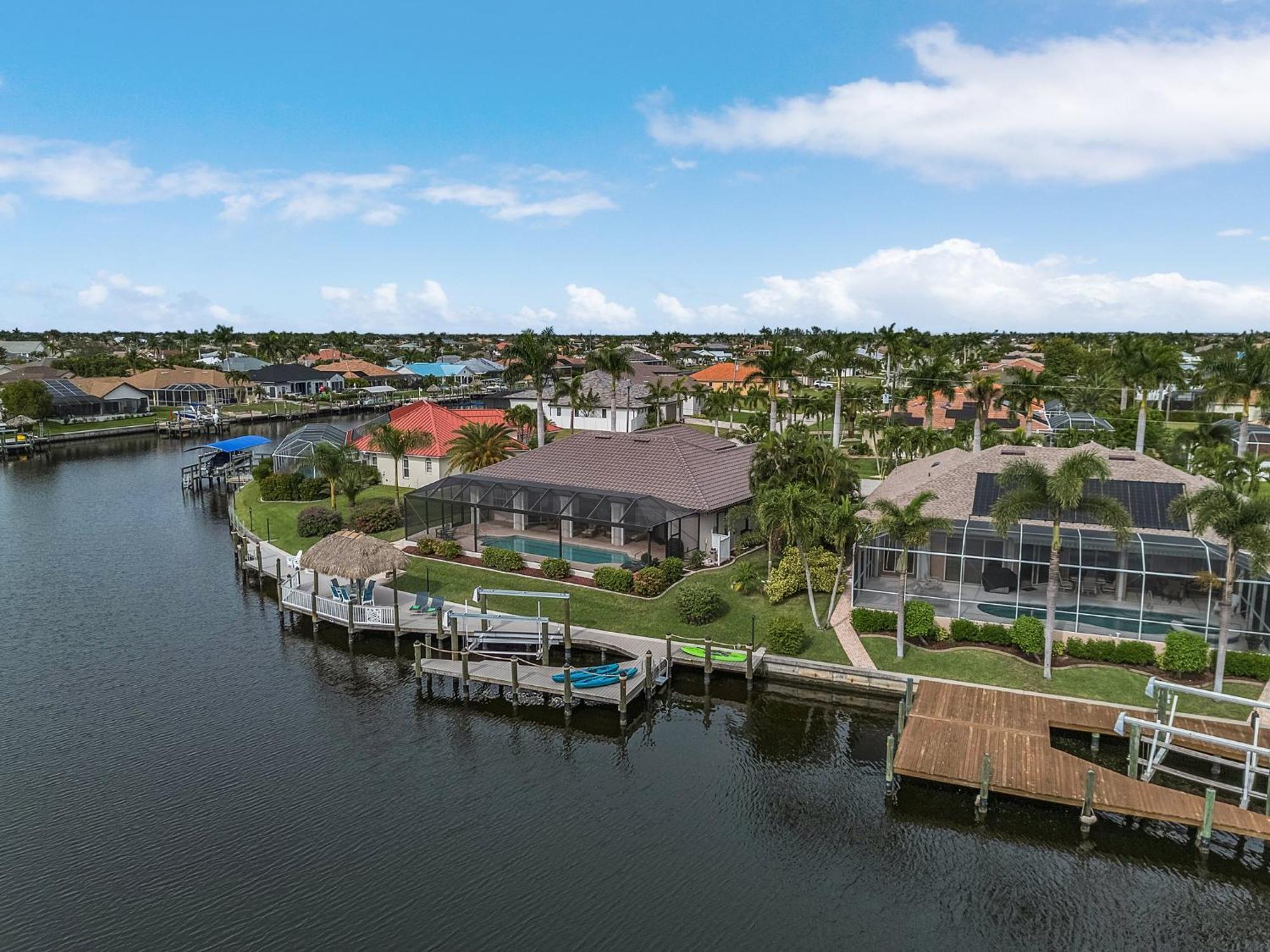 Villa Salty Shoreline, Cape Coral Exterior photo