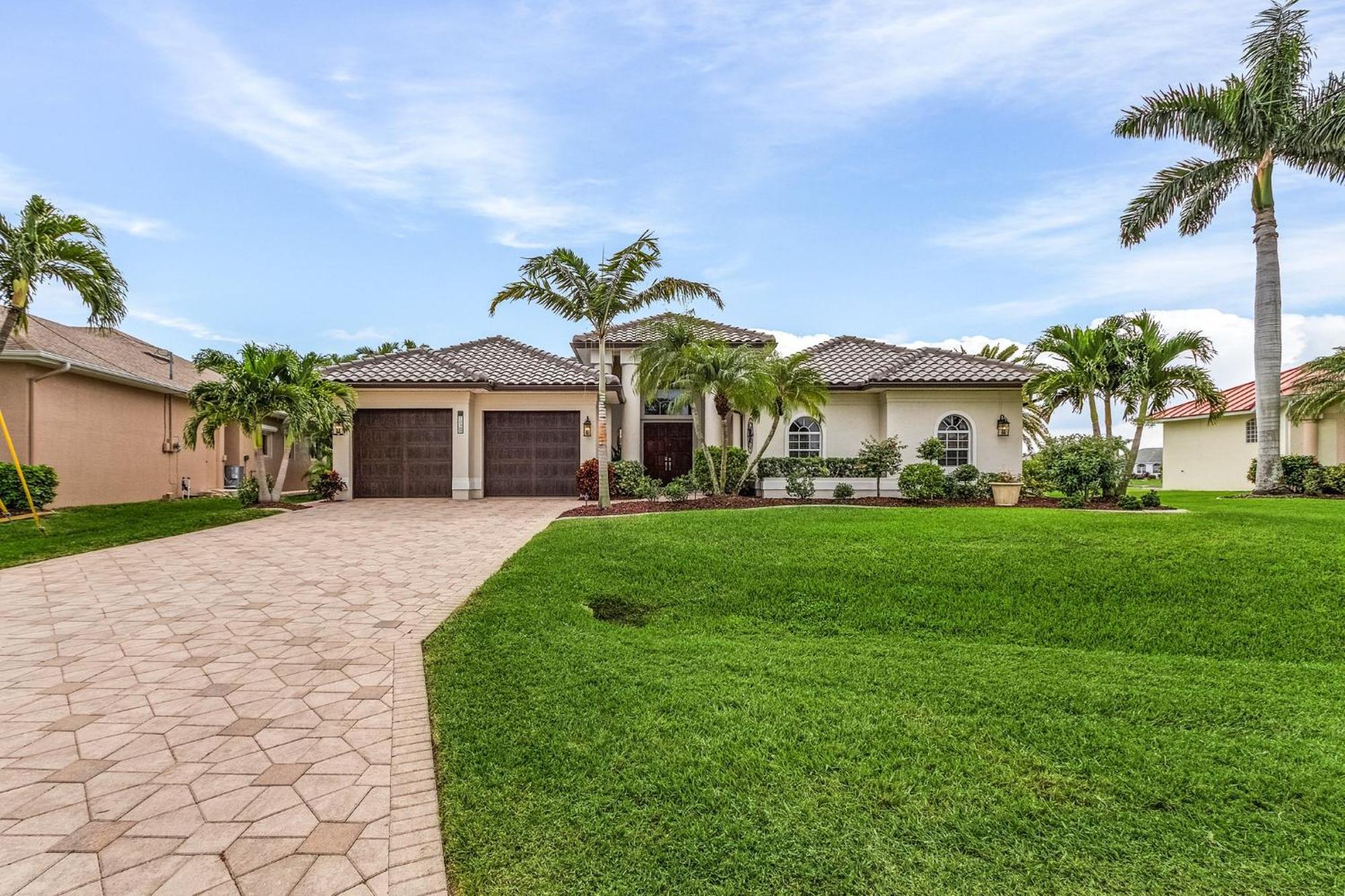 Villa Salty Shoreline, Cape Coral Exterior photo